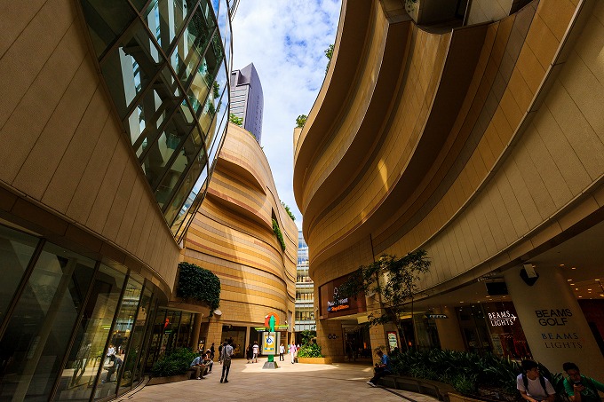 なんばパークス