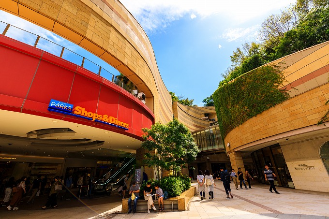 なんばパークス