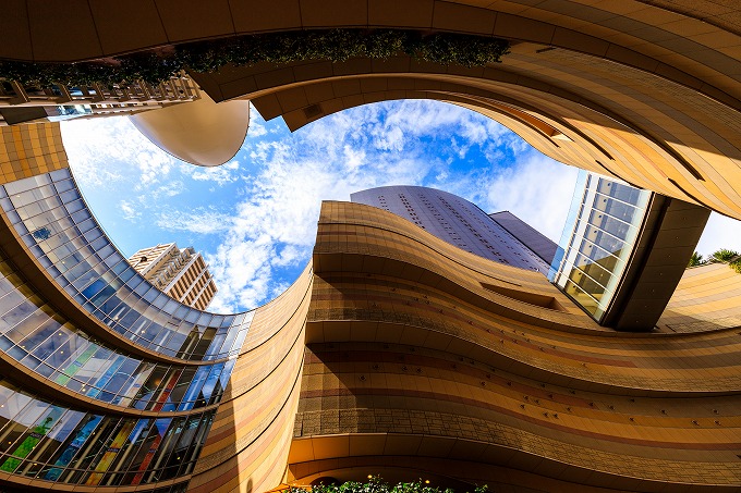 なんばパークス