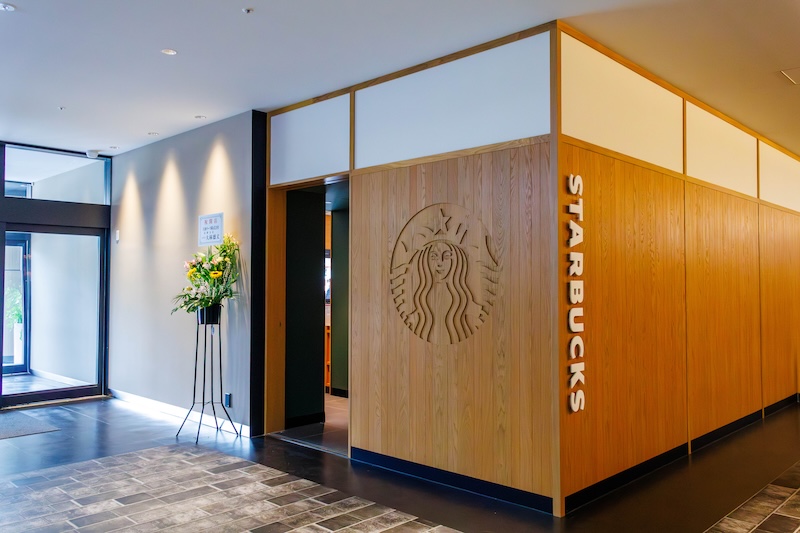 BiVi 二条　スターバックスコーヒー